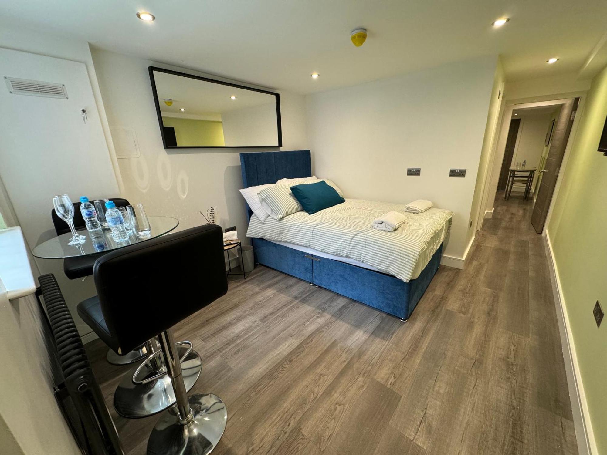 Southgate Luxury Apartments Elland Esterno foto