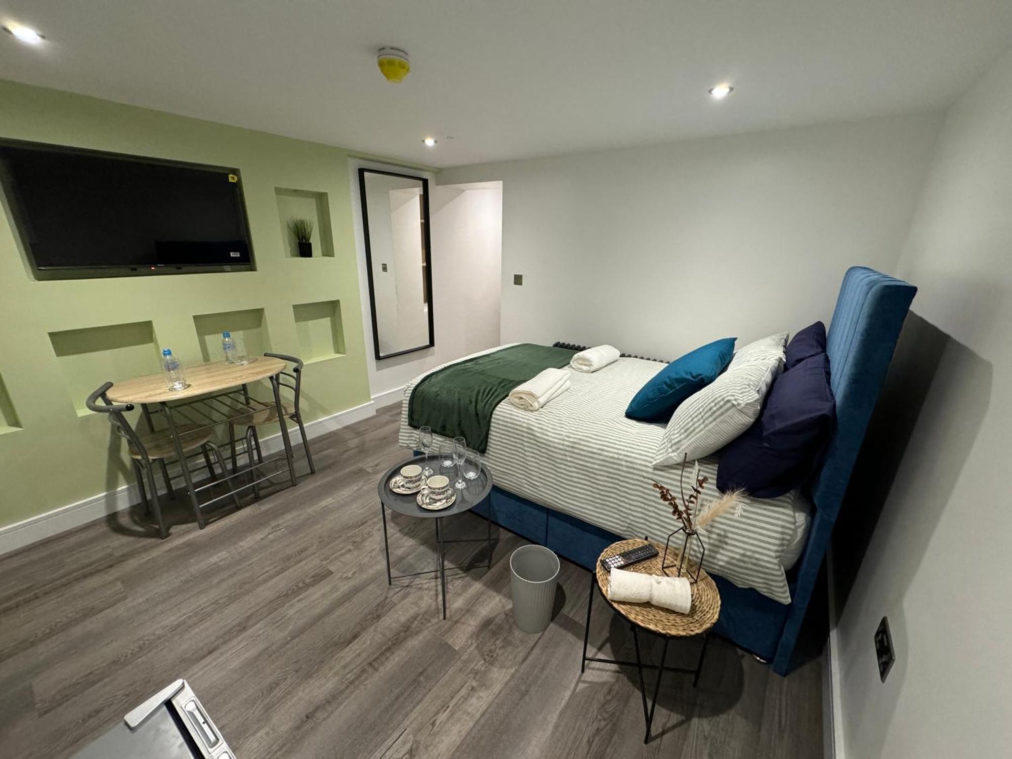 Southgate Luxury Apartments Elland Esterno foto