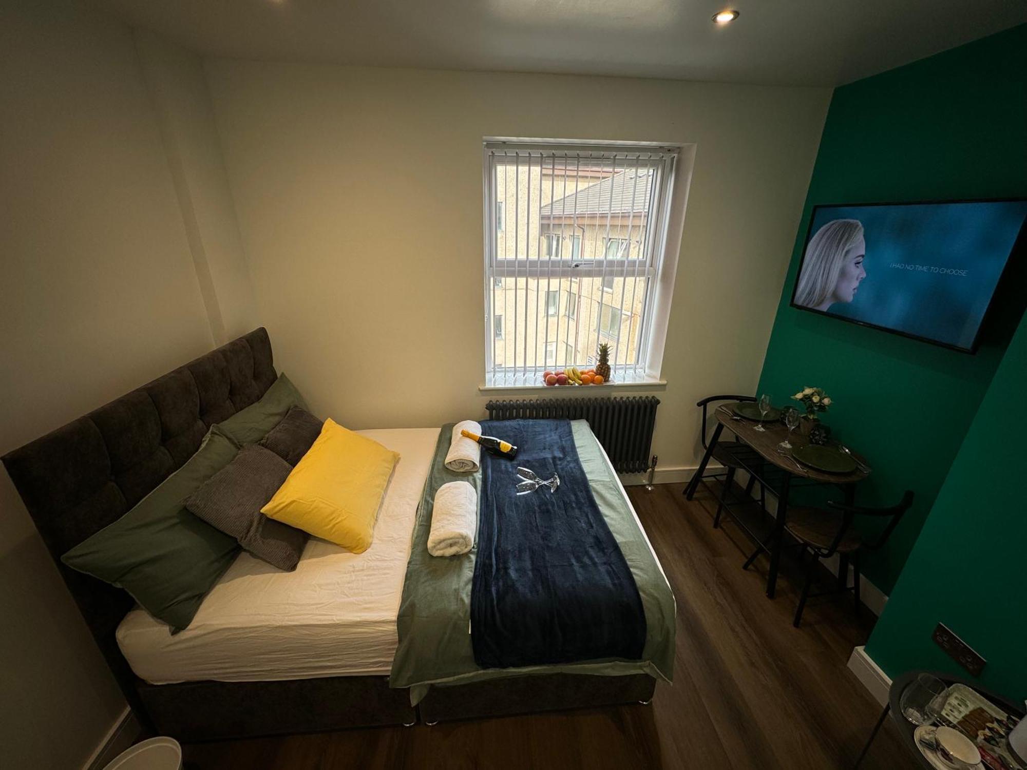 Southgate Luxury Apartments Elland Esterno foto