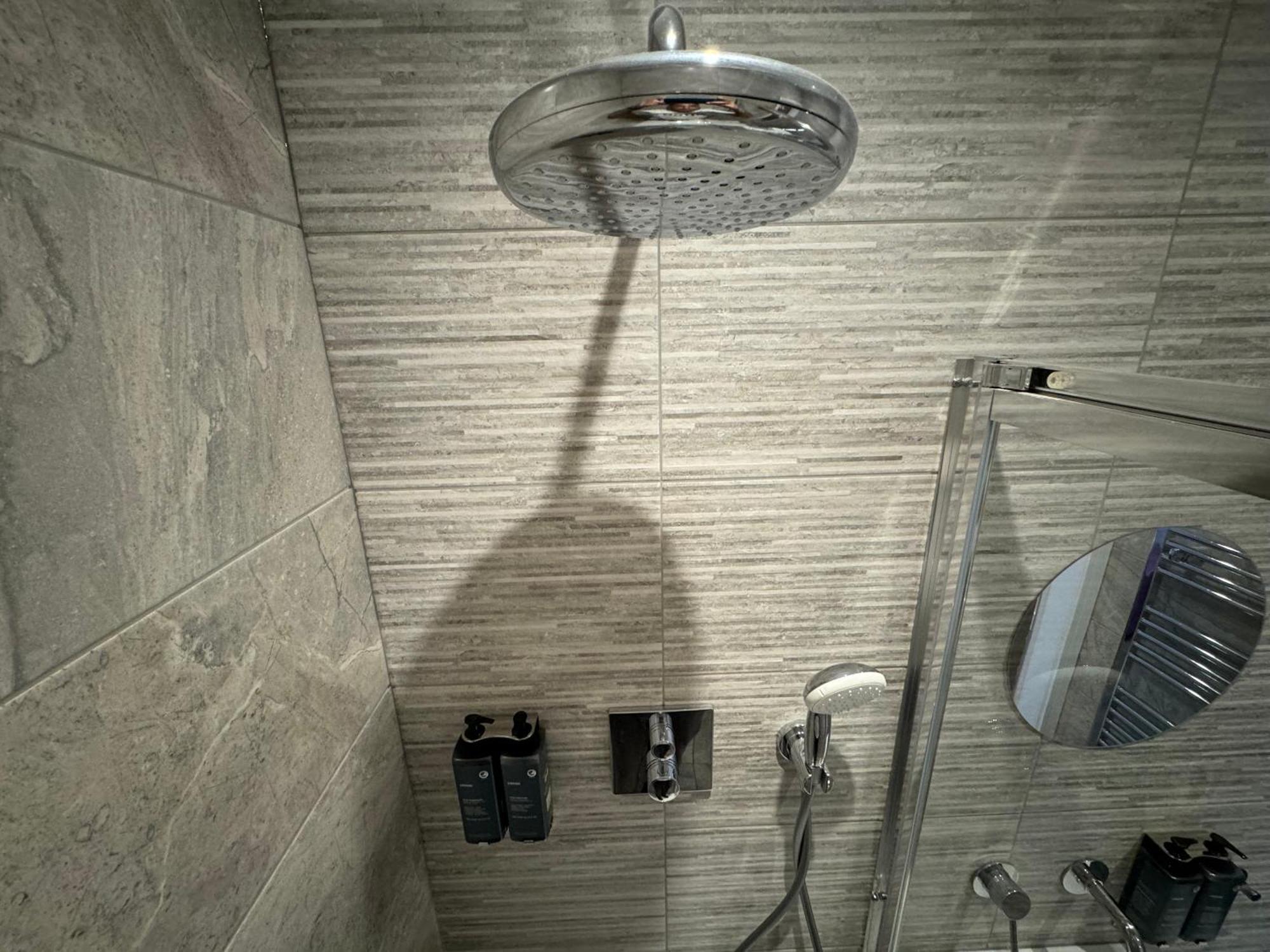 Southgate Luxury Apartments Elland Esterno foto