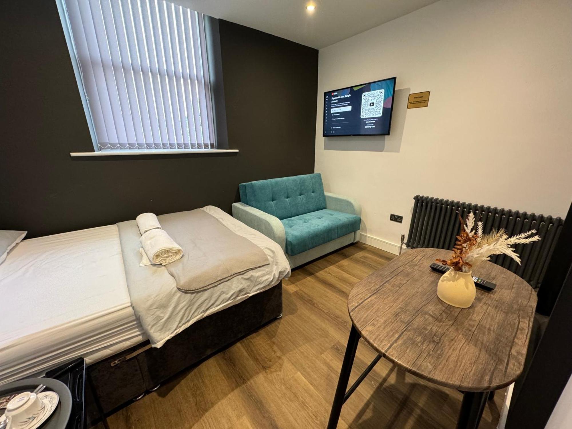Southgate Luxury Apartments Elland Esterno foto
